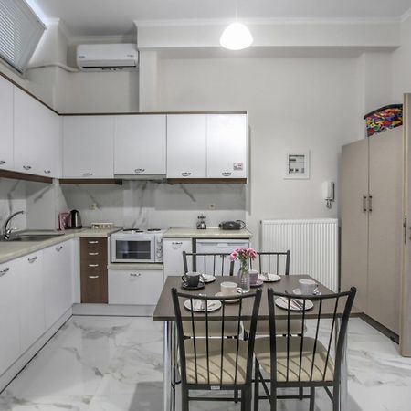Del Sol #1 Meteora Luxurious Family Suites 卡兰巴卡 外观 照片