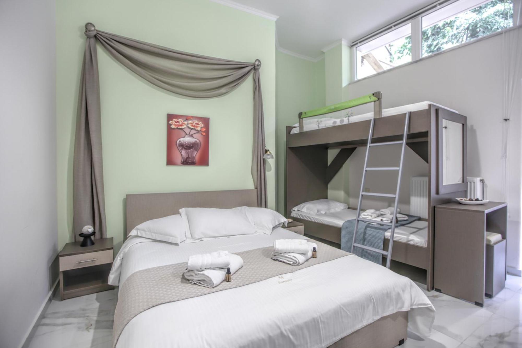 Del Sol #1 Meteora Luxurious Family Suites 卡兰巴卡 外观 照片